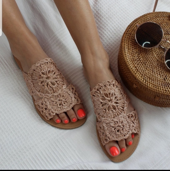 🚨Best Seller// Blush nude Sandal - Picture 3 of 8